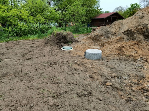 Zachycení dešťové vody a vsakovací šachta